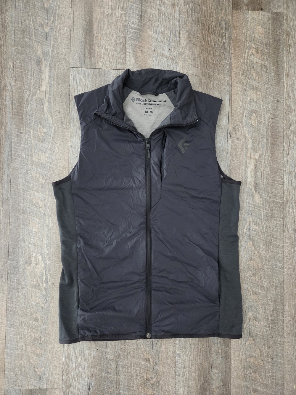 Black Diamond Men's Dark Gray/Black Insulated Vest